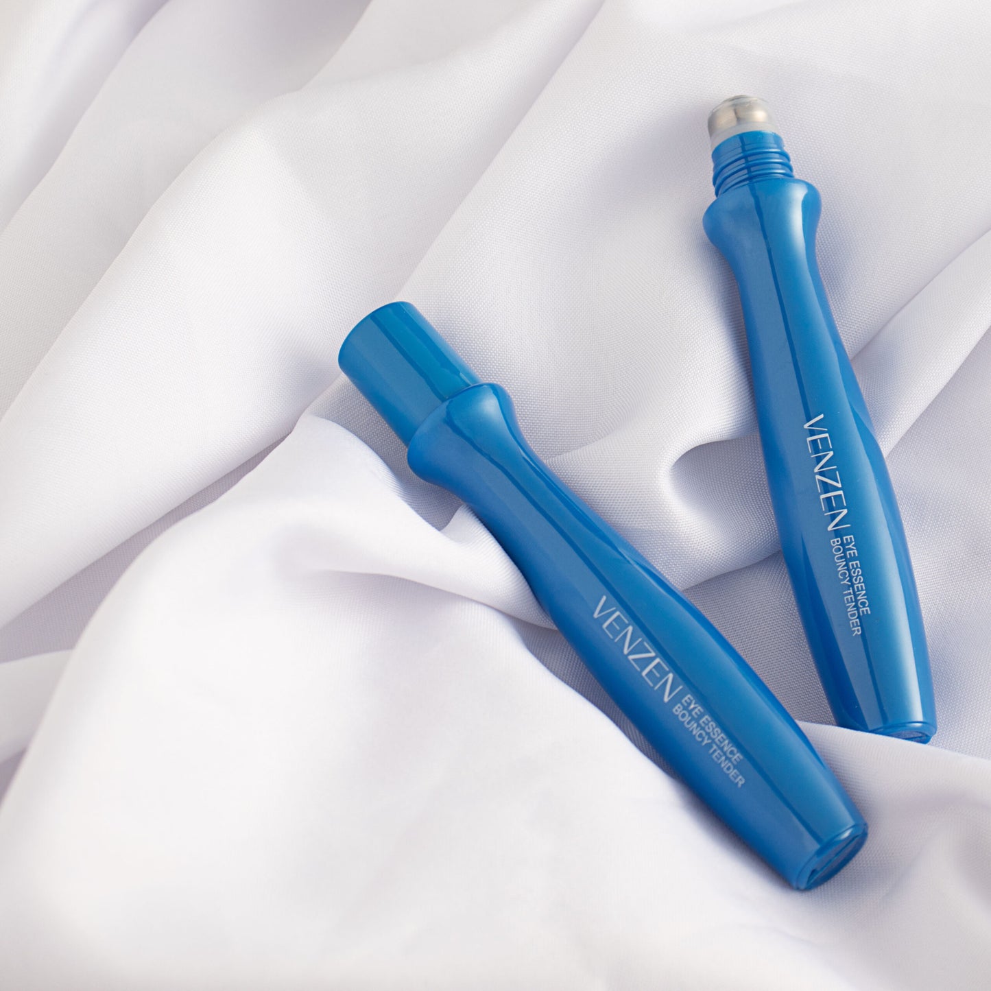 Serum Contorno de Ojos Roll On con Acido Hialuronico VEZE 15 Ml.